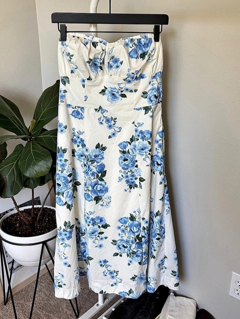 White and Blue Floral Midi Strapless Dress